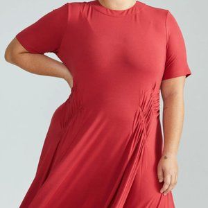 Universal Standard Devi Liquid Jersey Dress in Sangria Size S (14-16) NWT